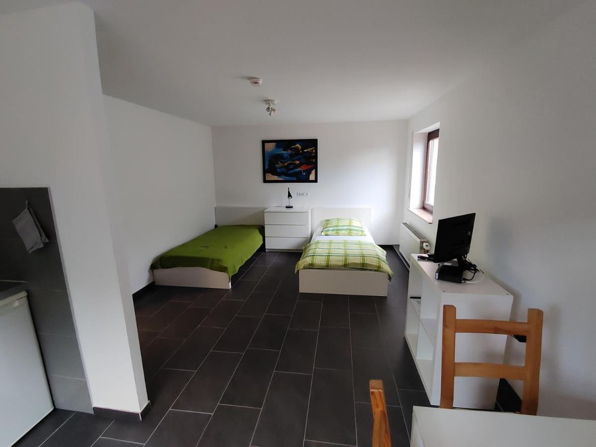 Ferienwohnung Kerstin Grambow Vaihingen an der Enz Buitenkant foto
